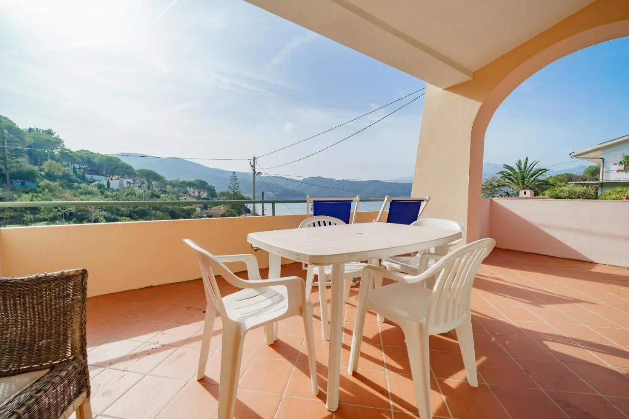 Apartment Appartamenti Baia Blu Portoferraio